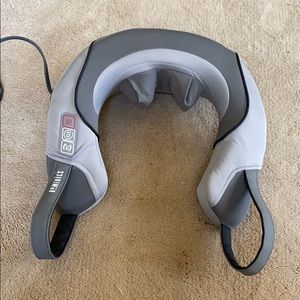 Neck massager